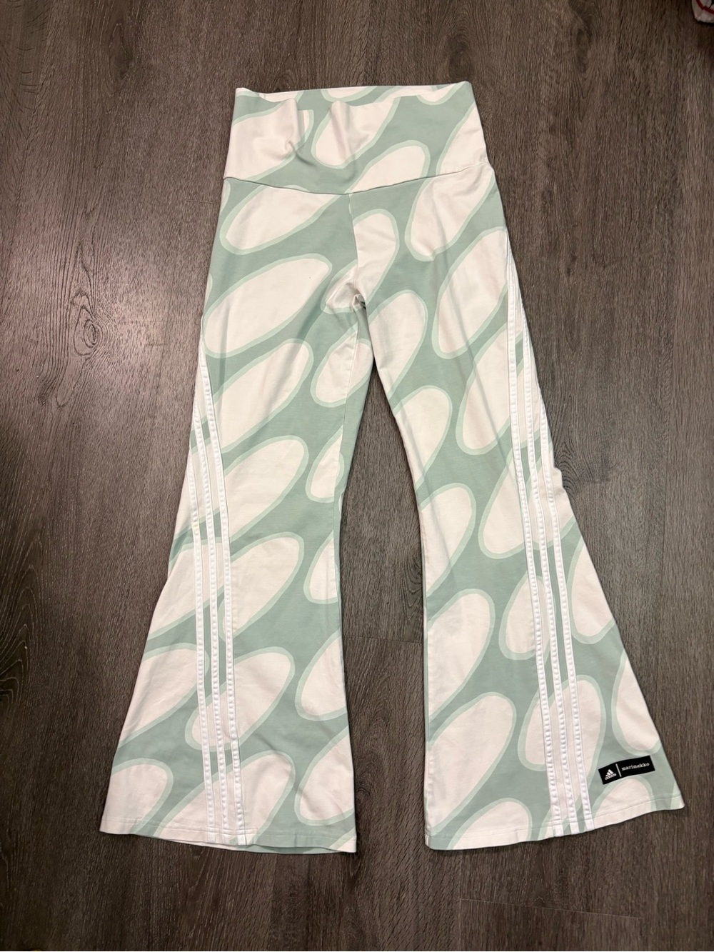 adidas x Marimekko Future Icons Flared Leggings Sz Medium Green & White Athletic - Picture 3 of 13